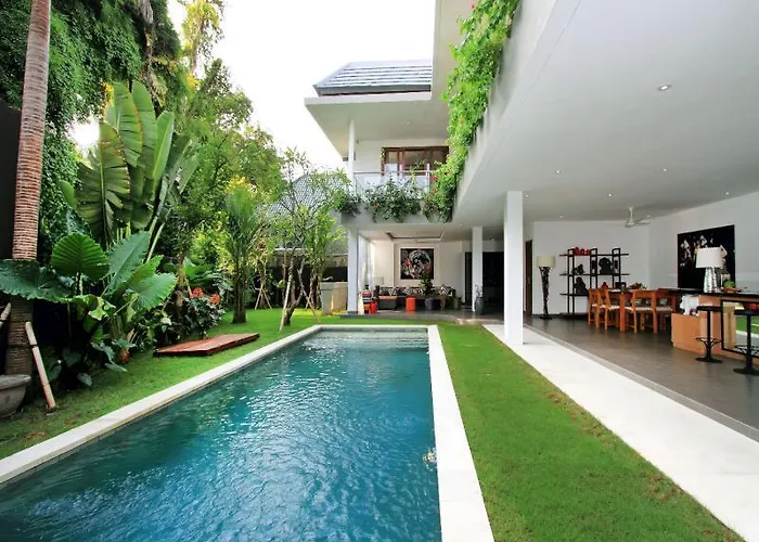 Villa Alopa Seminyak (Bali)