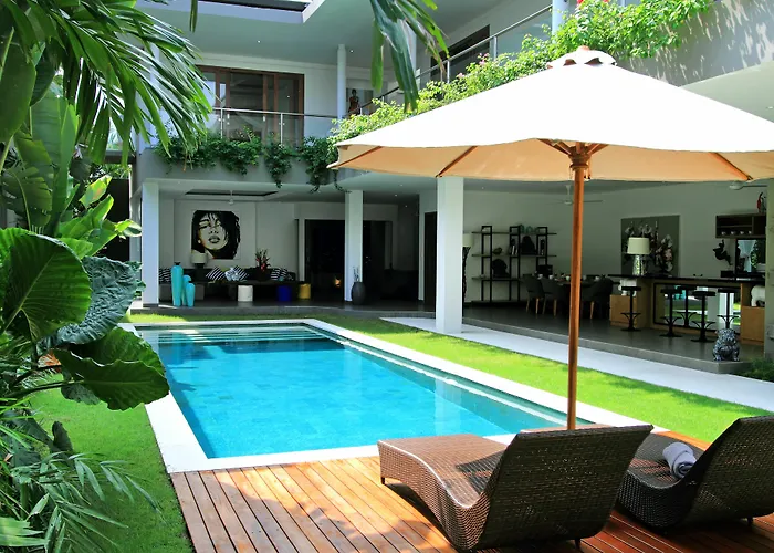 Alopa Villa Seminyak (Bali)