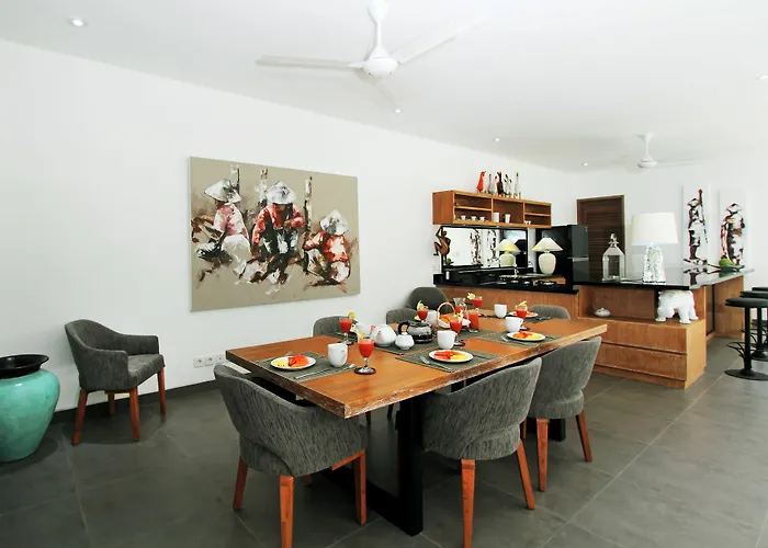 Alopa Seminyak (Bali)